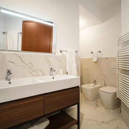 Accomodo Mit38 Trivano Porta Venezia Apartment *